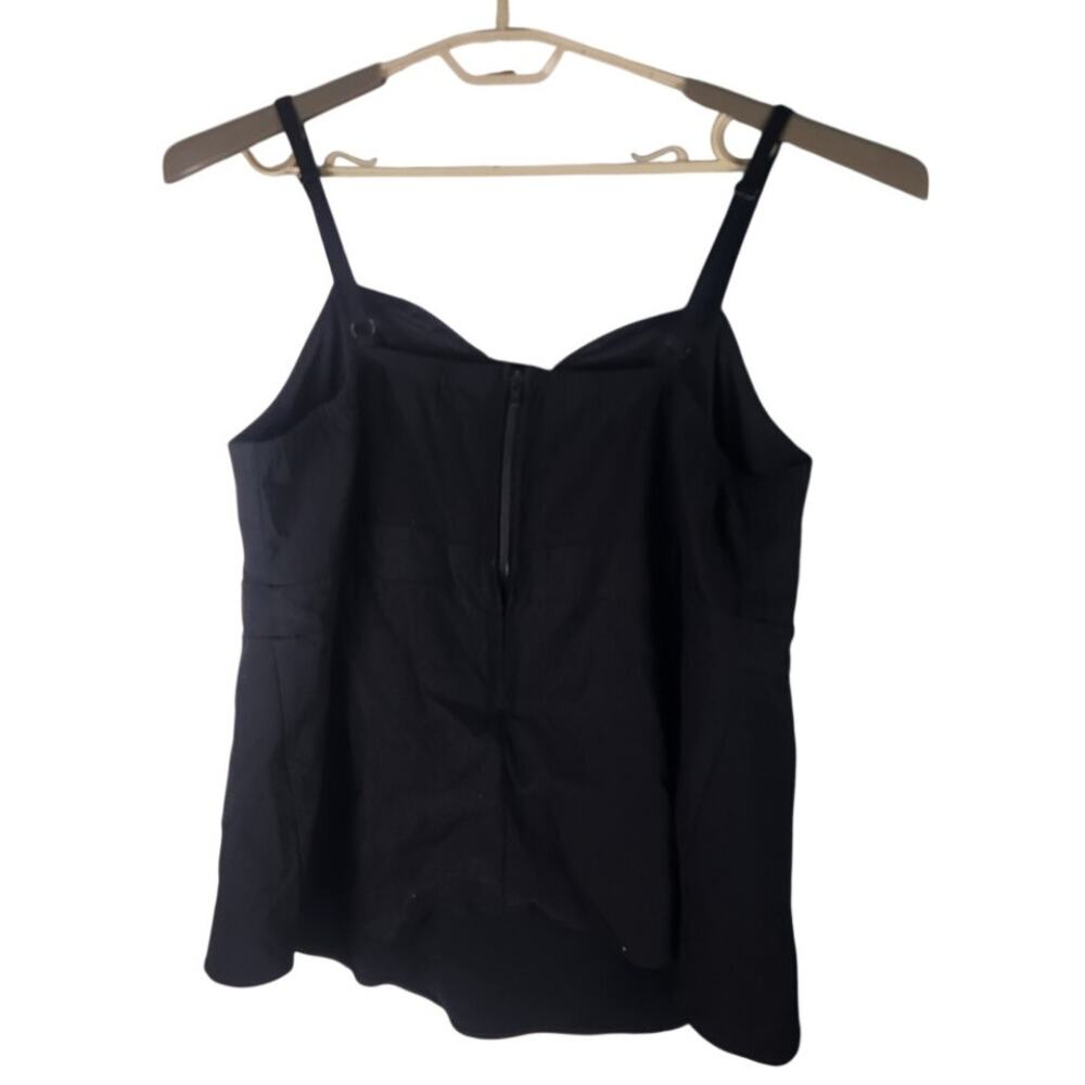 Torrid Adjustable Strap Top Size 3X - Picture 2 of 3